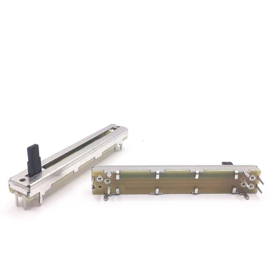 Potentiomètre linéaire de glissière de voyage de la bonne qualité 45mm de C4521SG avec le potentiomètre sain du potentiomètre B10K de clic de commutateur