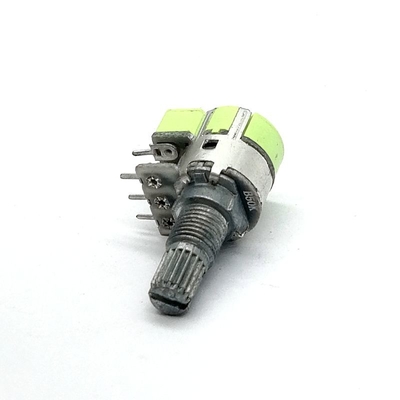 Double Pin 12mm rotatoire du contrôle du volume 6 du film 100k de carbone de potentiomètre