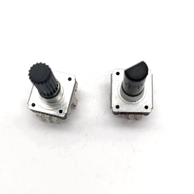 Bouton rotatoire en plastique 12mm de l'encodeur Communauté des Douze pour de petites électricités à la maison