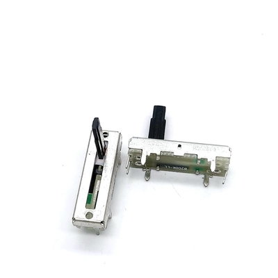 Potentiomètre de mélangeur de course de l'affaiblisseur 15mm de glissière du film 0.05W de carbone