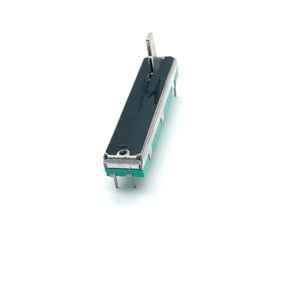 Poignée en métal C3044G Voyage de 30 mm de 8,1 mm de large utilisé pour les écouteurs et le microphone de la console de son