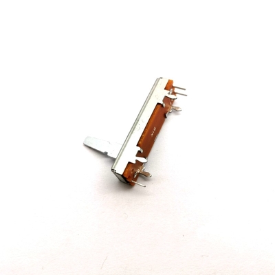 règlement de accord de vitesse du potentiomètre 250VAC d'affaiblisseur de glissière de 20mm