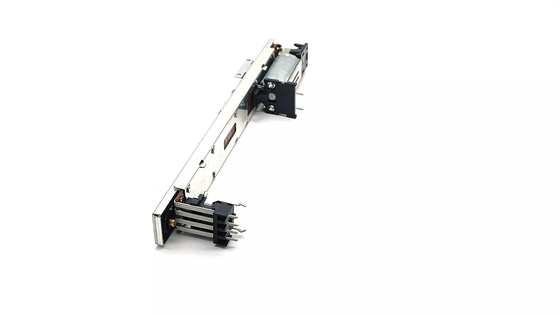 Le PC goupille SM100N a motorisé la glissière linéaire d'ohm du potentiomètre 10k pour la console audio de mélangeur