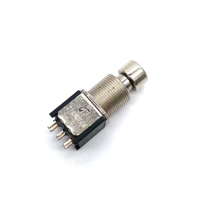 Pin libre de Dpdt 6 de bouton poussoir d'ODM de commutateur de pied de guitare de la serrure TQ